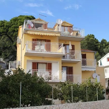 In With Sea View, Balcony, Air Conditioning, Wi-fi *